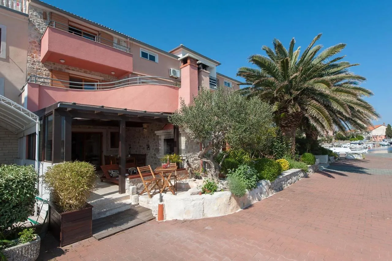 Apartment Poljana 8432C