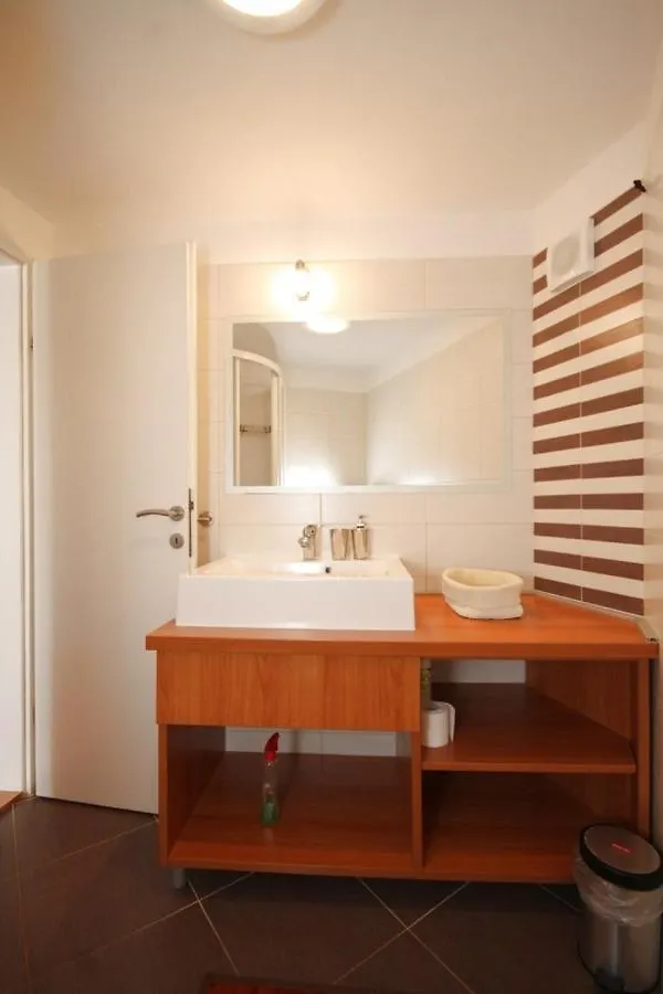 Apartment Poljana 8432C Croatia